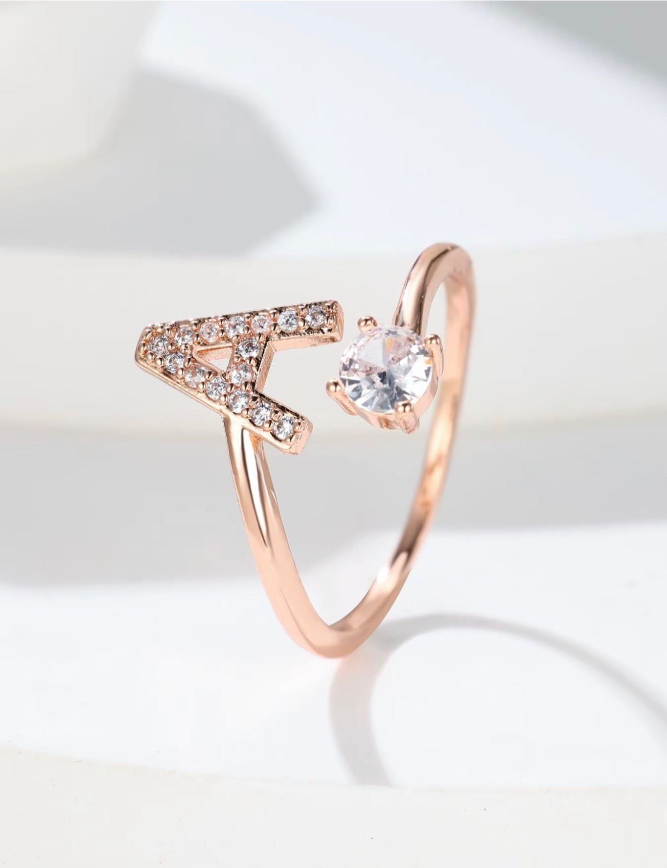 ANILLO AJUSTABLE DE ZIRCÓN
